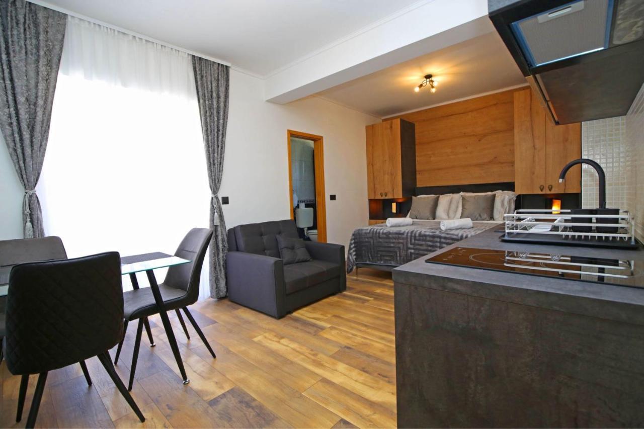 Apartmani Krka Rooms Lozovac Luaran gambar