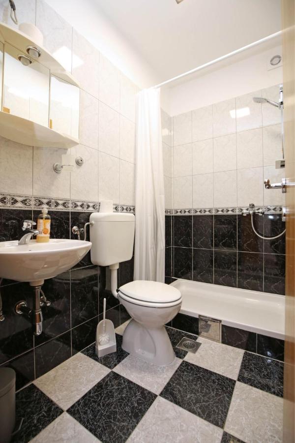 Apartmani Krka Rooms Lozovac Luaran gambar