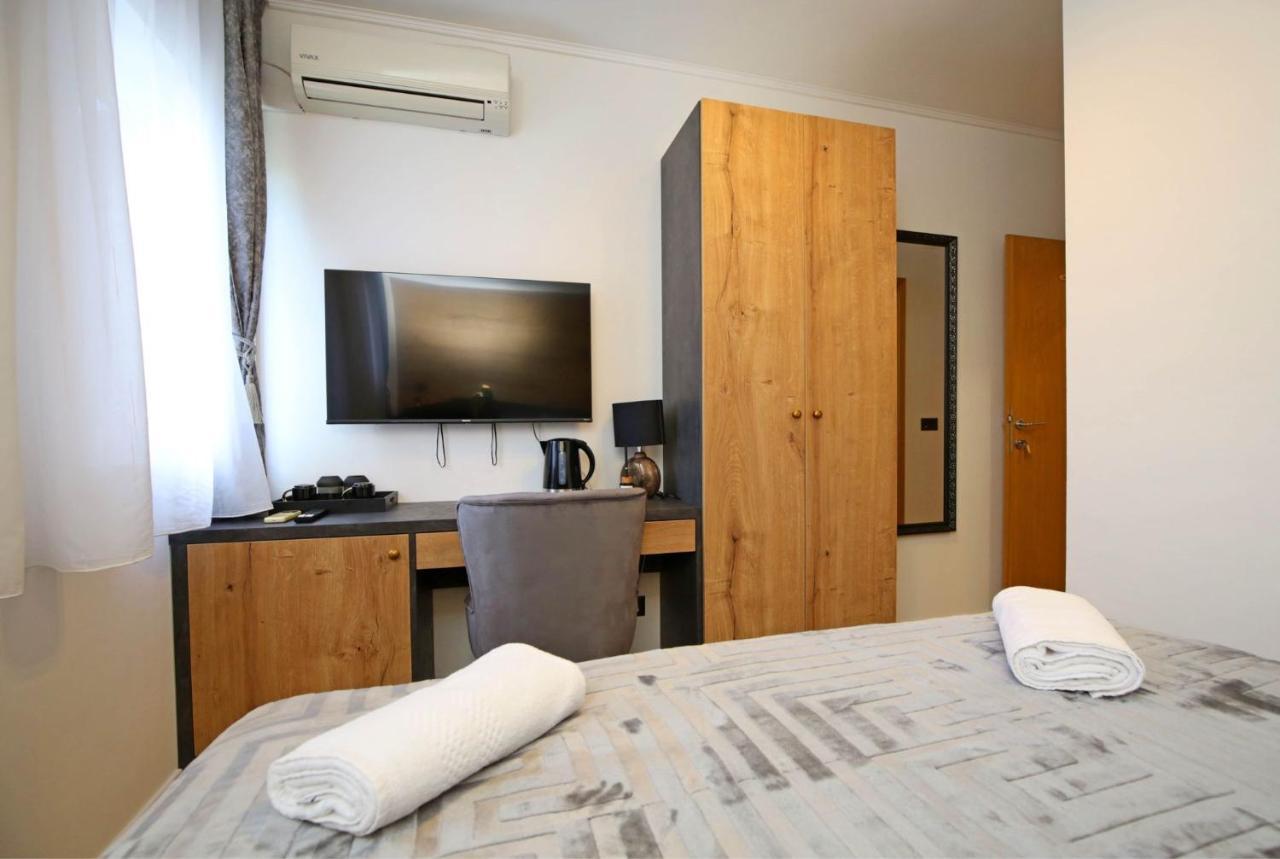 Apartmani Krka Rooms Lozovac Luaran gambar