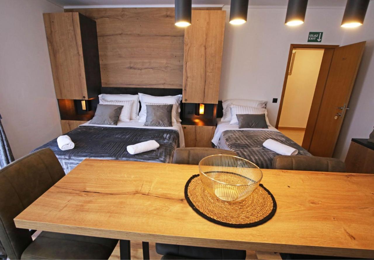 Apartmani Krka Rooms Lozovac Luaran gambar
