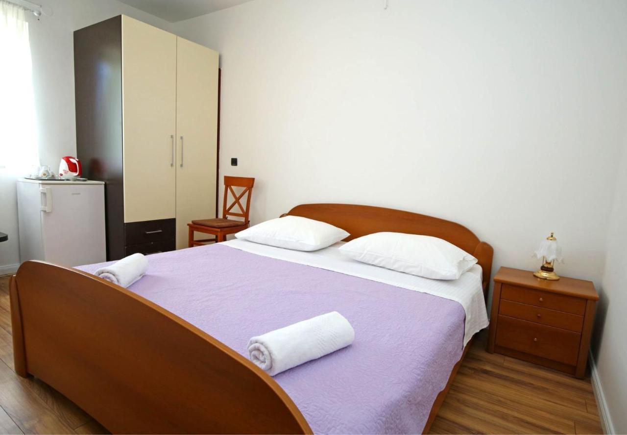 Apartmani Krka Rooms Lozovac Luaran gambar